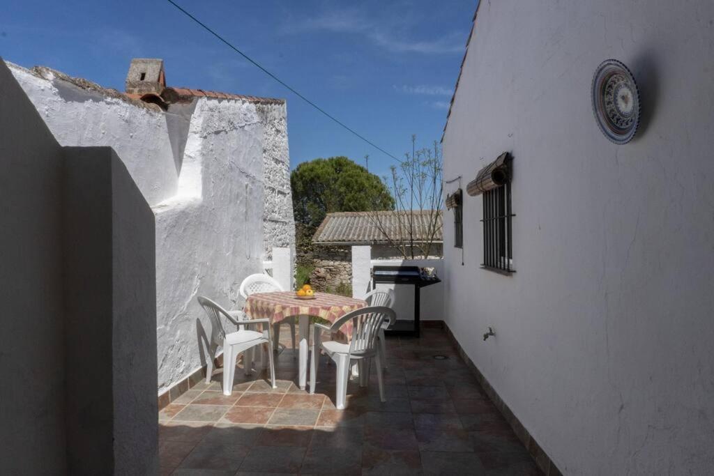 Appartamento Casa Tipica Extremena Cheles Esterno foto